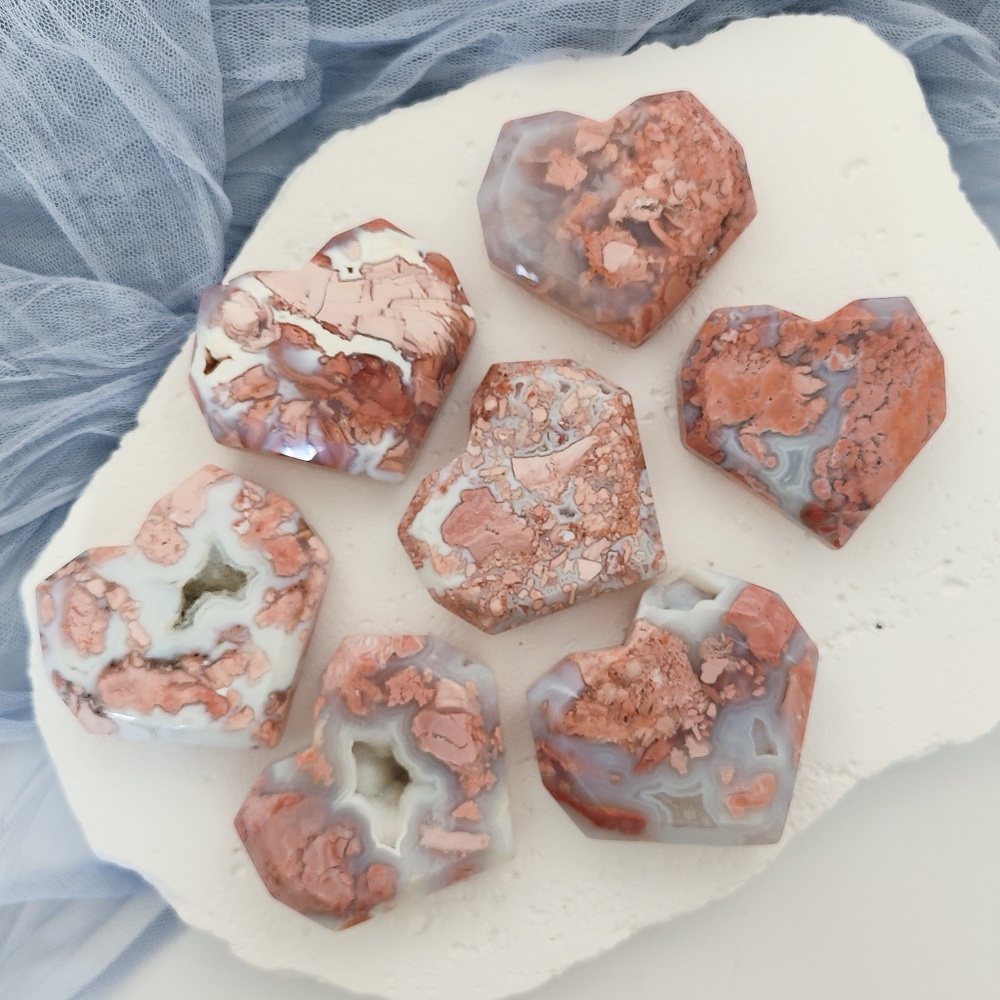 Pink Petal Agate Heart Crystal Carving Healing Crystal Druzy